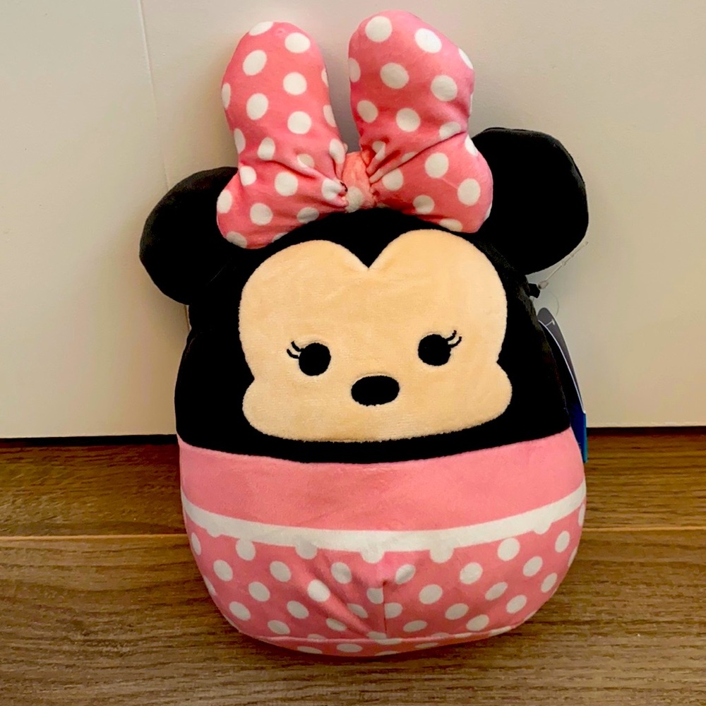 Minnie and Mickey squishmallows